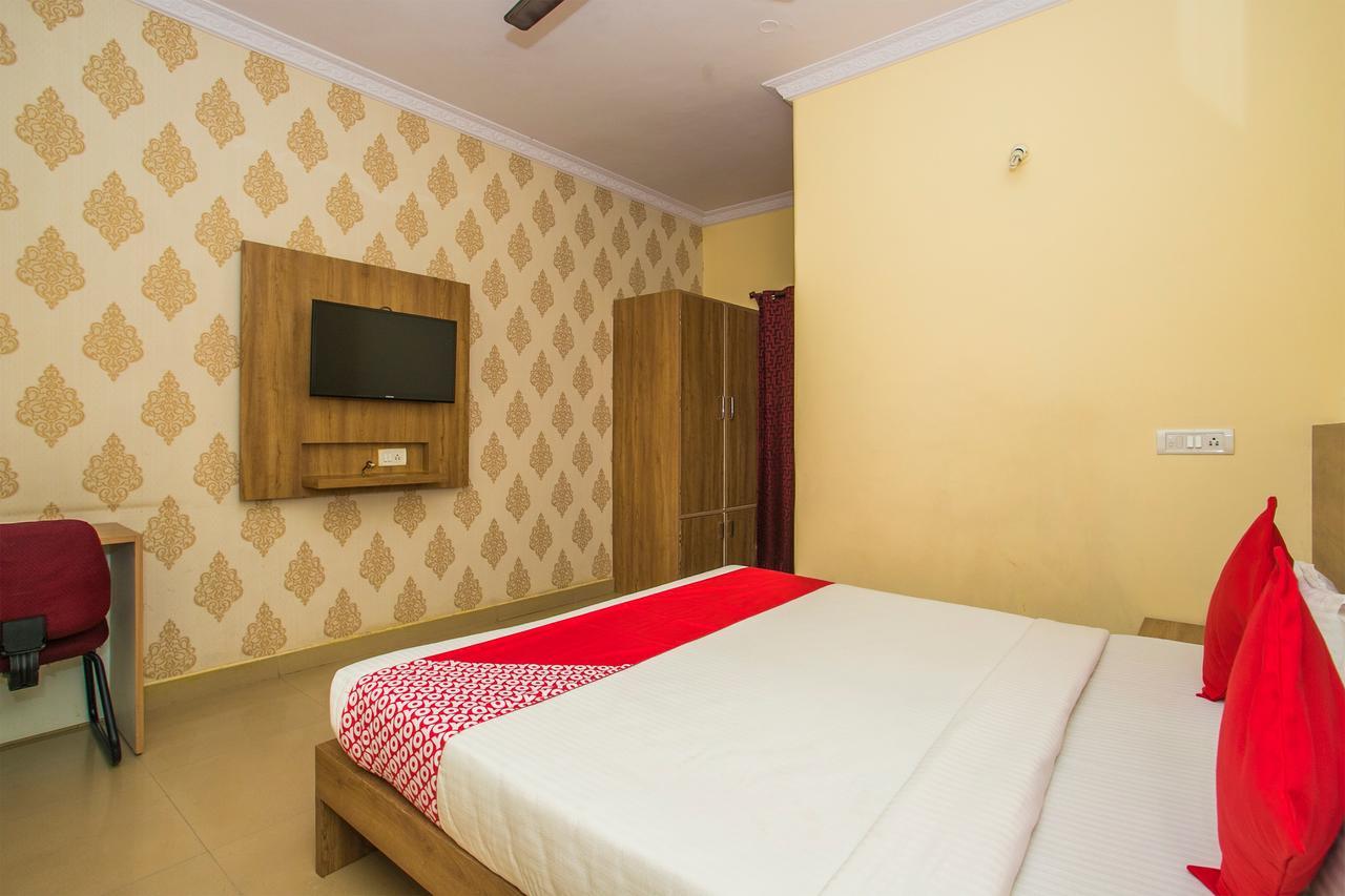 Hotel Venkat Presidency Bangalore Eksteriør billede