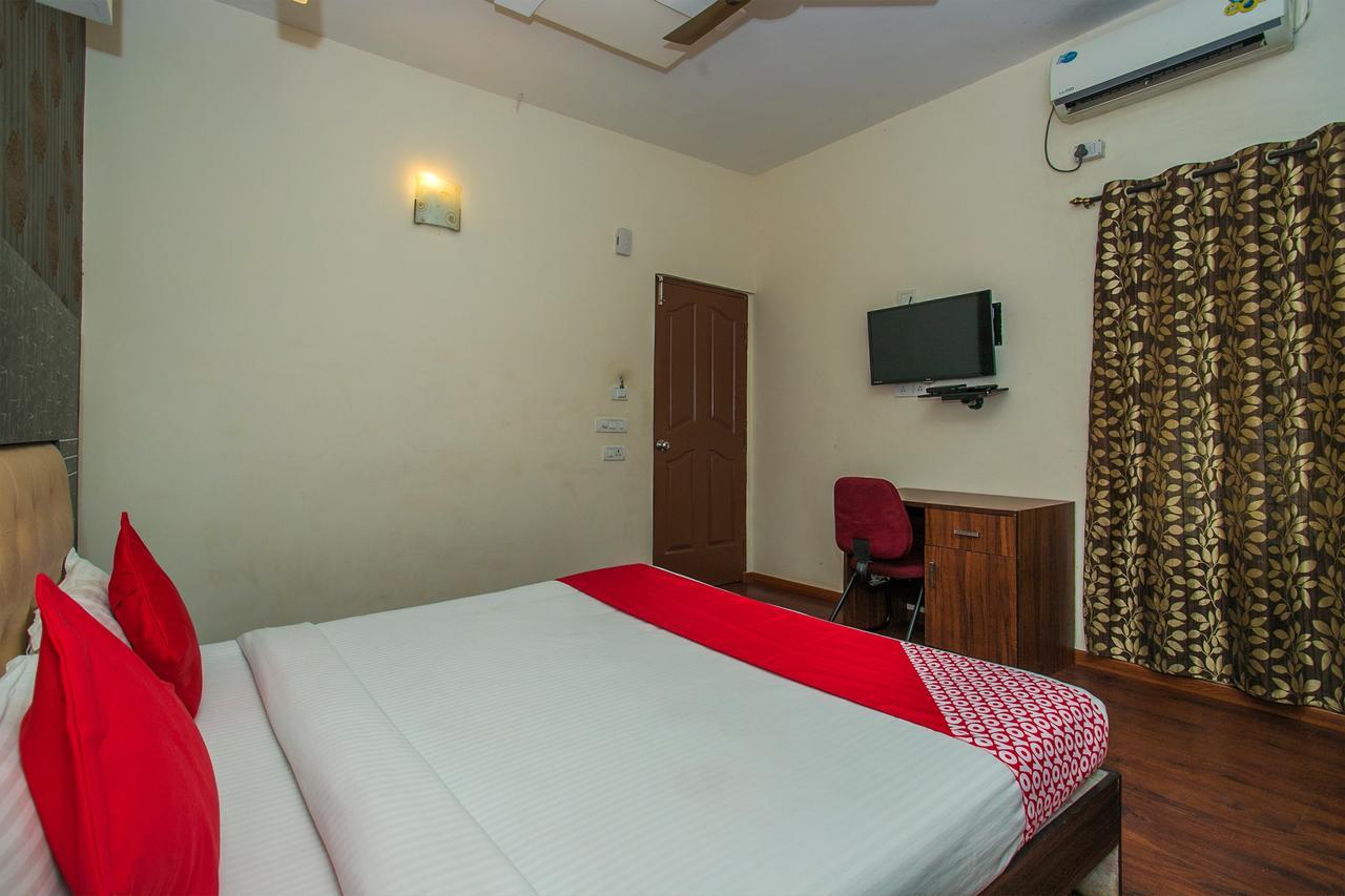 Hotel Venkat Presidency Bangalore Eksteriør billede